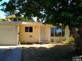 736 W 8th St, Santa Rosa, CA 95401