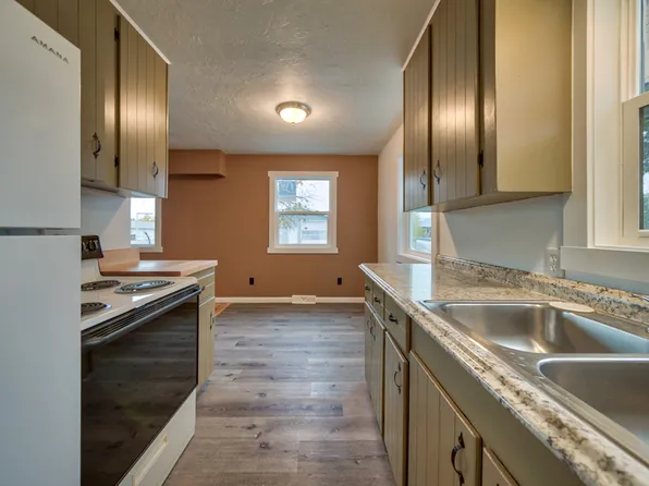 1008 N 7th St, Greybull, WY 82426