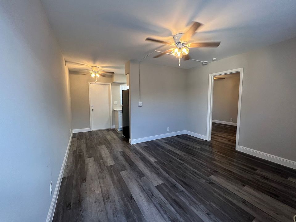 1st image of 5841 NE 18th Ave APT 2