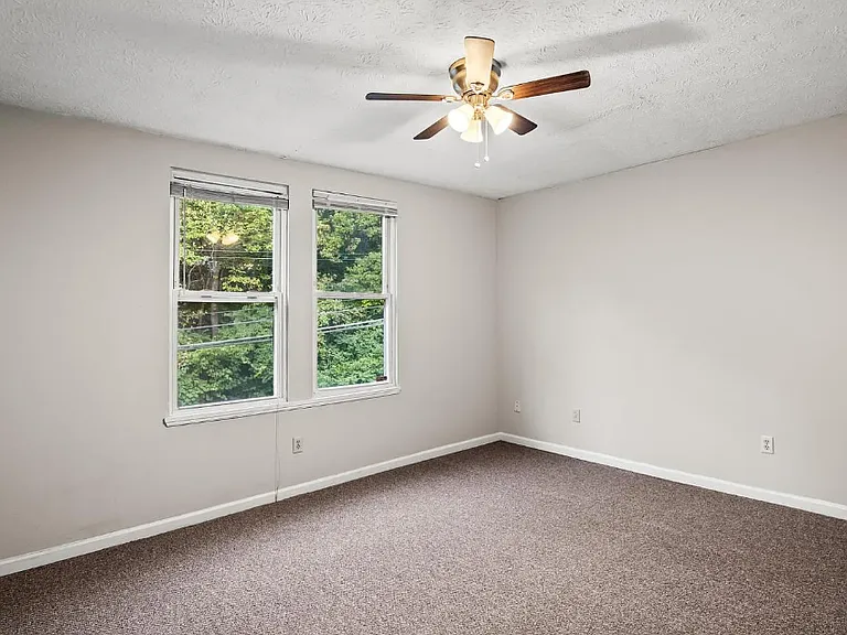 2226 Ravine St #2 — Photo 6