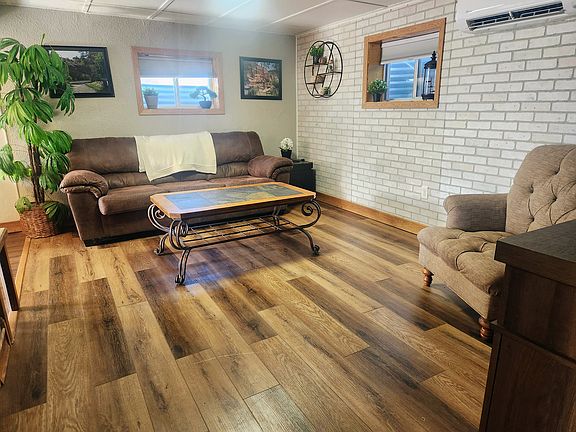 4th image of 633 Saint Patrick St #D
