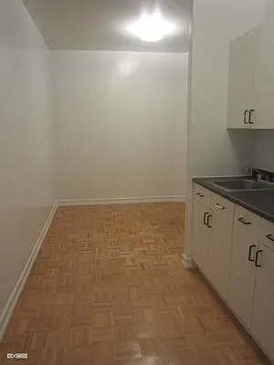 Rented by Bond New York | media 12