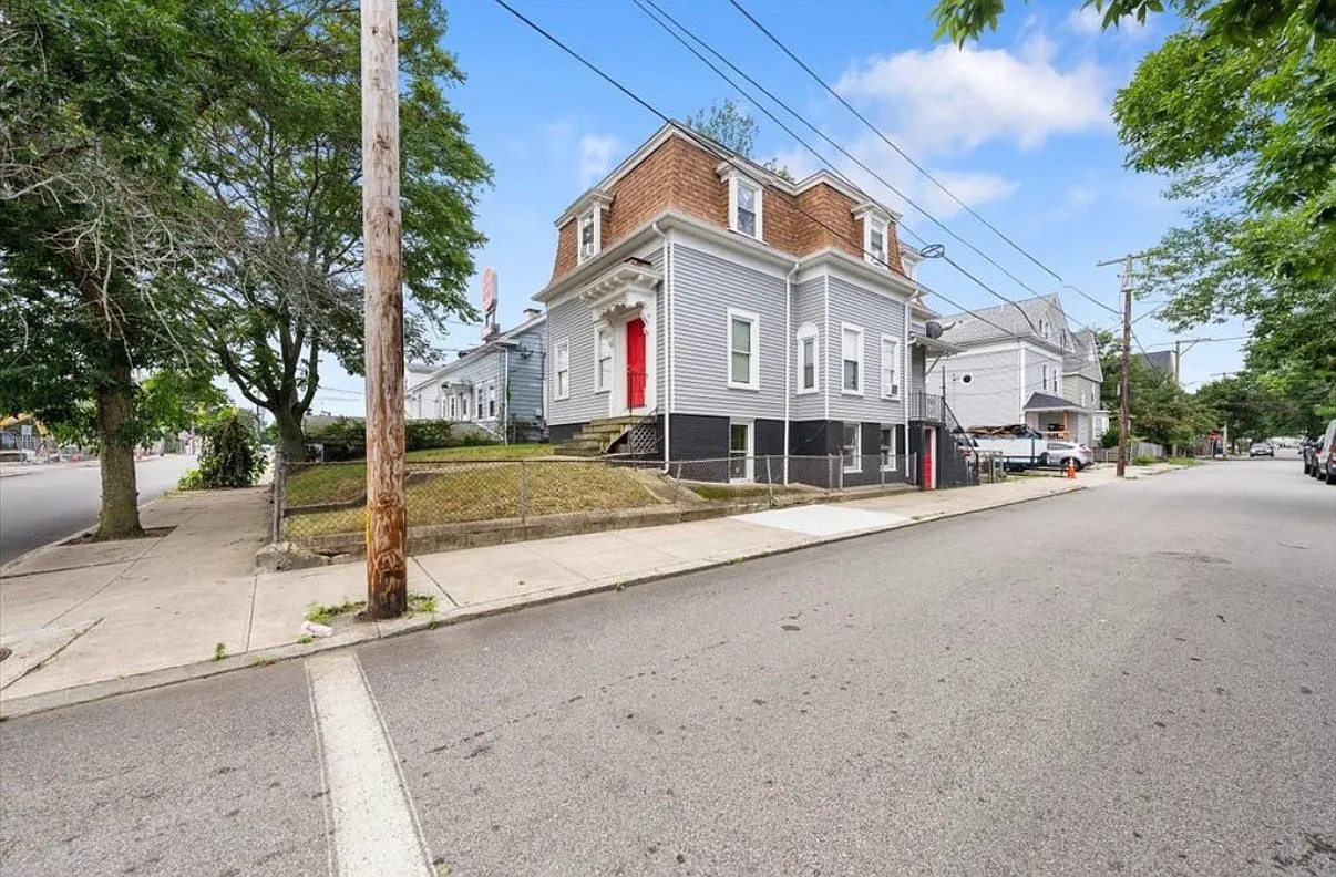 Harrison St, Pawtucket — Photo 1