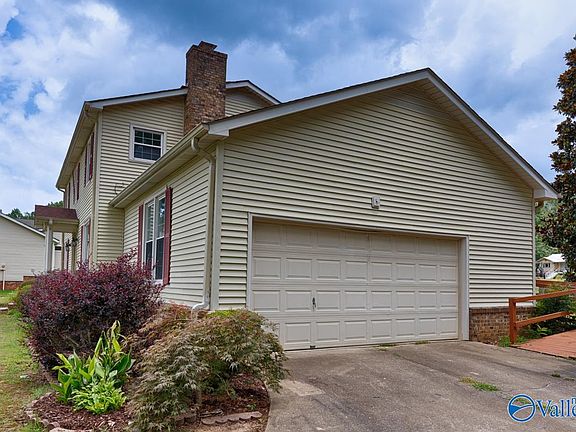 3rd image of 9413 Dons Ct SE