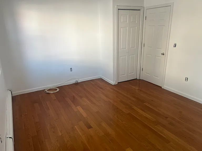 11 Meadow St #1 — Photo 10