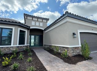 8152 Moonbeam Ave, Sarasota, FL 34241