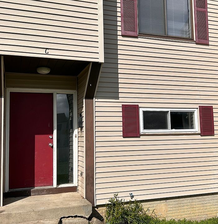 1st image of 134 Orchard Dr APT C