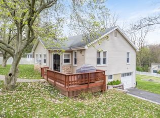 840A Park Rd, Morris Plains, NJ 07950