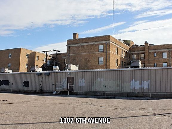 3rd image of 1107 6th Ave