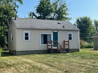 304 Andover Rd, Anderson, IN 46013