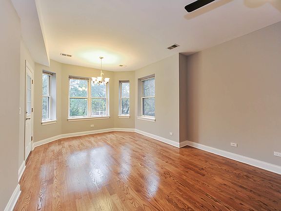Living Room / Dining Room