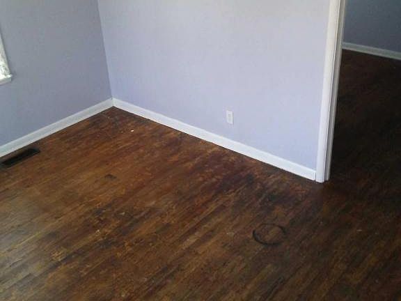 2nd image of 402 E Snider St APT 3