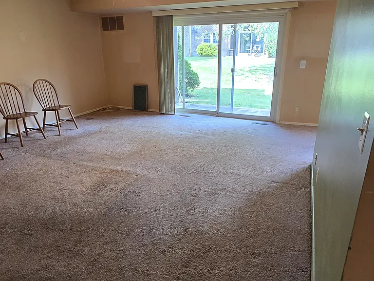 220 Timber Trl — Photo 4
