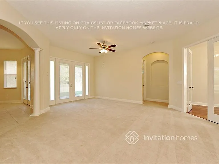 1820 Beaconsfield Dr — Photo 2