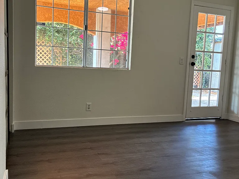 5928 N Orangecrest Ave — Photo 24