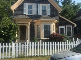 33 Mystic St, Brockton, MA 02302