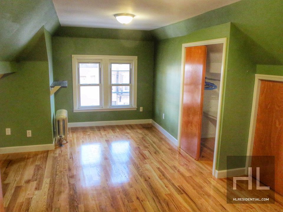 1st image of 217 Parkville Ave