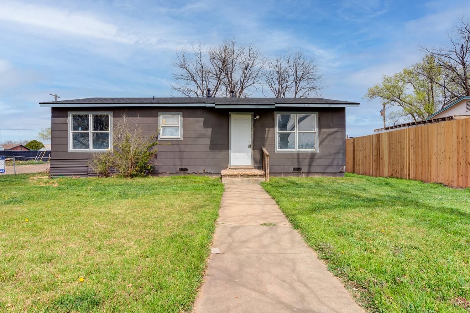 2001 E 15th St, Lubbock, TX 79403 | Zillow