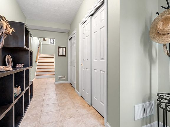 4th image of 105 Westchester Dr #4
