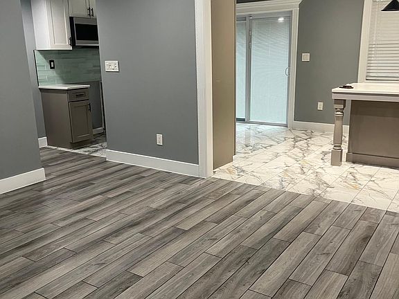 3rd image of 2448 Cesery Blvd