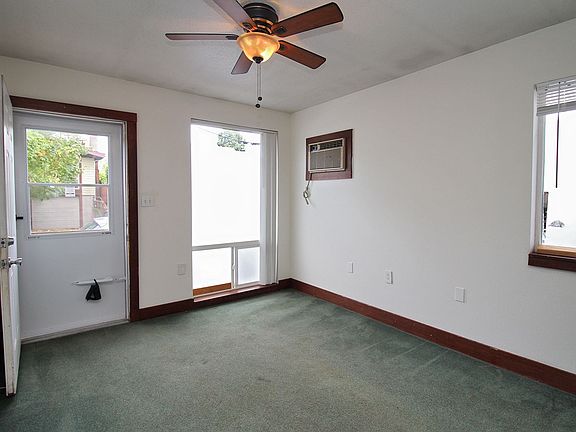 2nd image of 6628-6630 NE Garfield Ave #6628