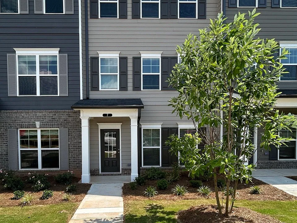 7 Mercury Ln