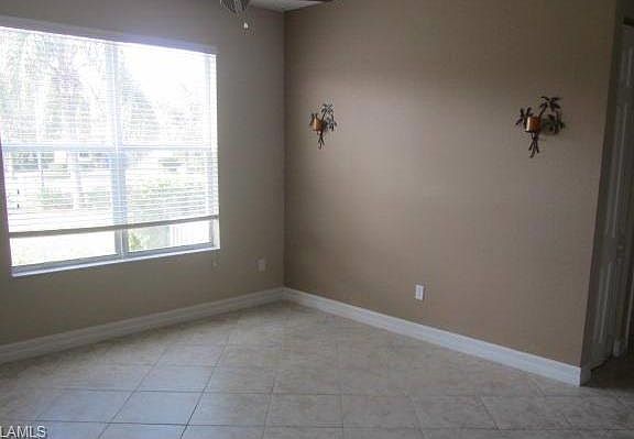 4th image of 10356 Carolina Willow Dr