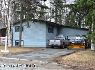 330 High View Dr, Anchorage, AK 99515