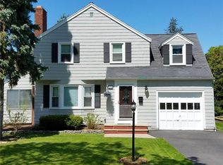 54 Simpson Rd, Rochester, NY 14617