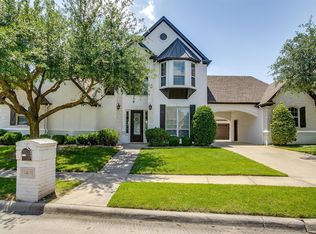 8401 Spence Ct, North Richland Hills, TX 76182
