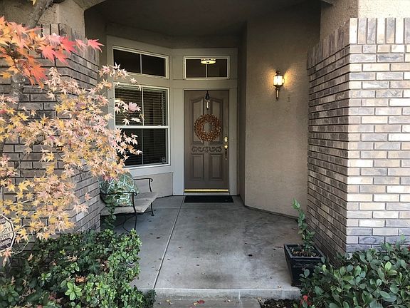 2nd image of 2049 Archer Cir