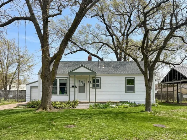 300 6th St, Phillipsburg, KS 67661