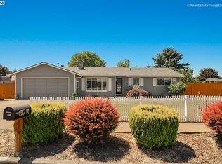 465 S Dogwood Dr, Cornelius, OR 97113