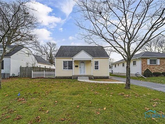 2nd image of 2647 Arletta St