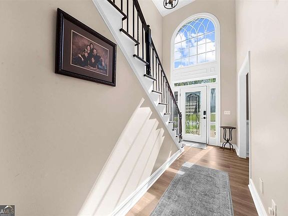 4th image of 2638 Waters Edge Dr