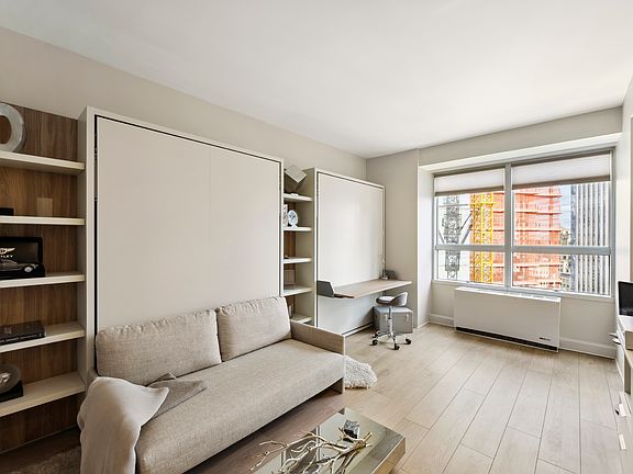 3rd image of 146 W 57th St #42BC