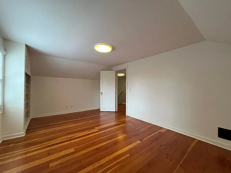 1723 NE 60th Ave — Photo 33