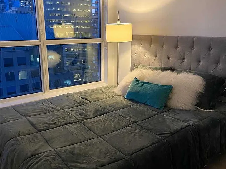 30 Nelson St E #1510 — Photo 6