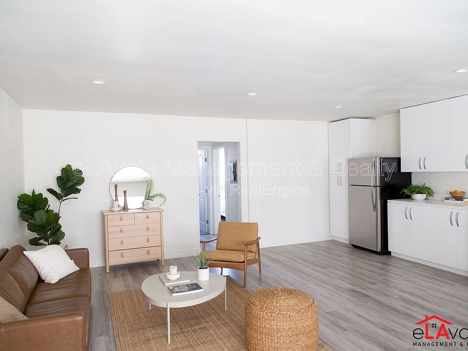 1st image of 7006 Lanewood Ave #7