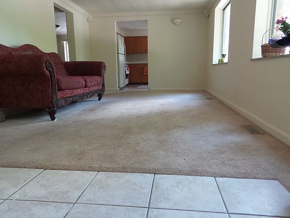 3rd image of 169 E Oak Cliff Ct APT 107