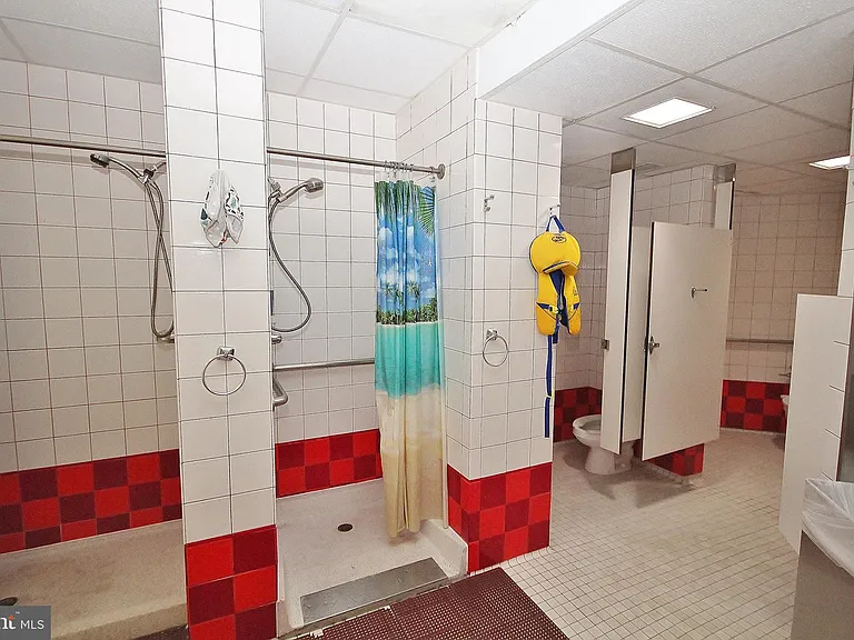 2151 Jamieson Ave #2011 — Photo 46