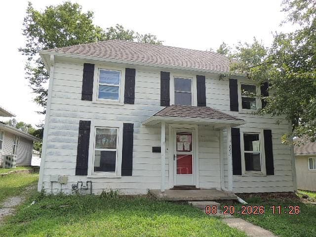 1st image of 225 Winner St