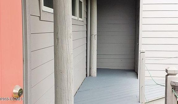 5th image of 1506 Emerald Dr