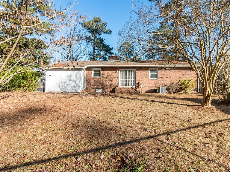 206 Marion Ct — Photo 14