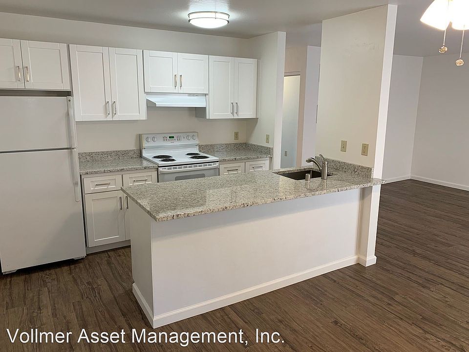 1st image of 1851 Trinity Ave APT 206