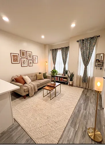1303 Shakespeare Ave #2 Photo 1