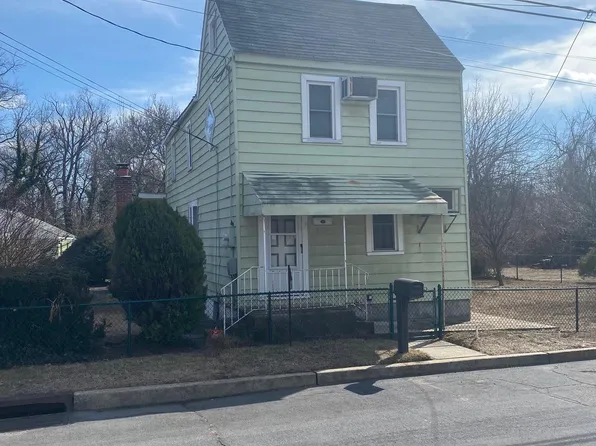 517 Merchant St, Cherry Hill, NJ 08002