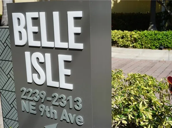 2253 NE 9th Avenue, Wilton Manors, FL 33305