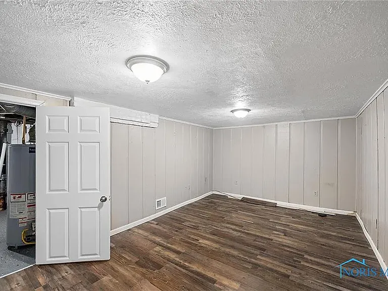 1838 Evansdale Ave — Photo 22