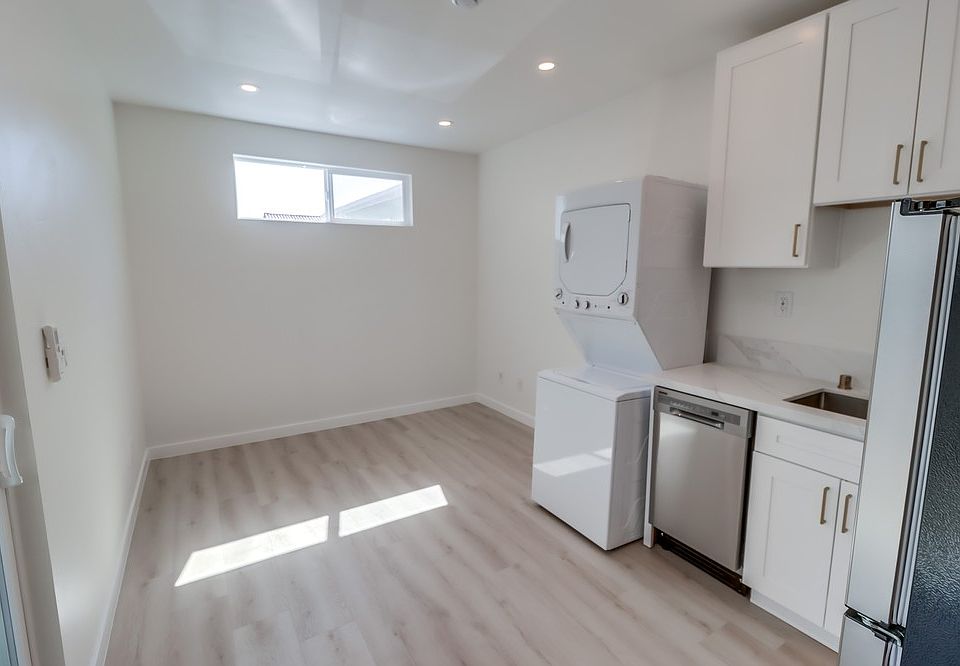 Living space, big enough for a queen bed
